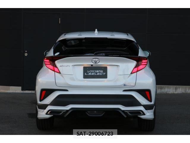 Toyota C-HR 2023-02 8647225-12