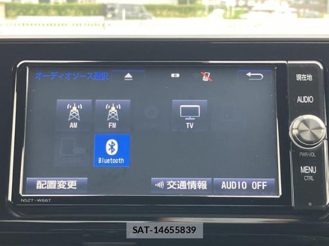 Toyota C-HR 2016-12 8647495-10