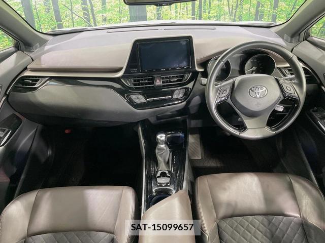 Toyota C-HR 2018-11 8647518-1