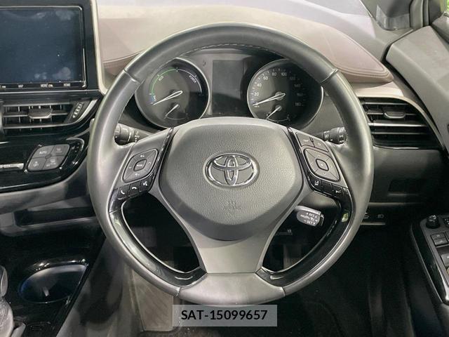 Toyota C-HR 2018-11 8647518-10
