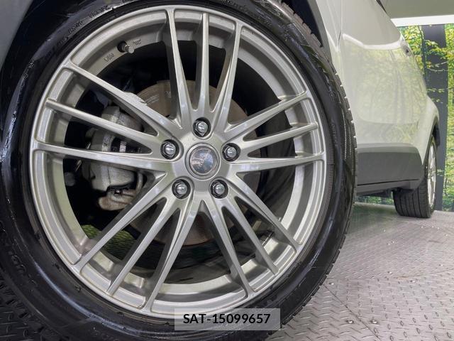 Toyota C-HR 2018-11 8647518-12