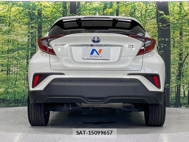 Toyota C-HR 2018-11 8647518-14
