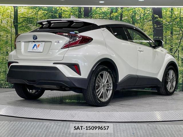 Toyota C-HR 2018-11 8647518-16