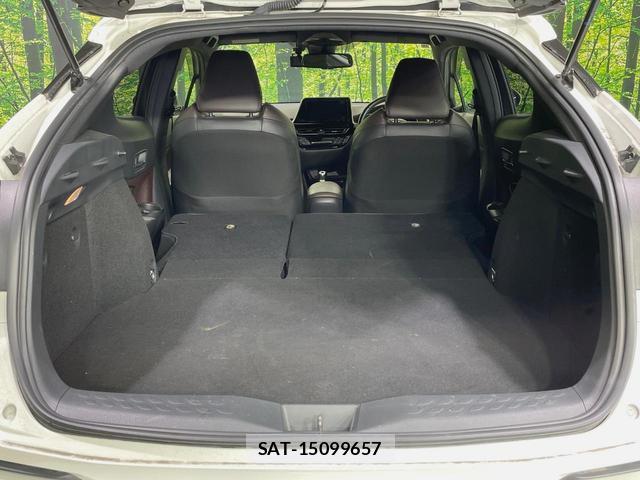 Toyota C-HR 2018-11 8647518-9