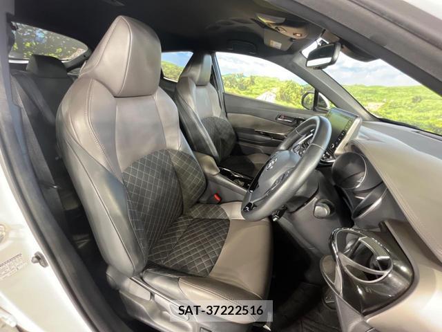 Toyota C-HR 2020-03 8647930-8