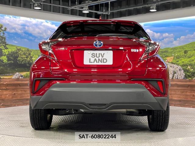 Toyota C-HR 2018-05 8647937-15
