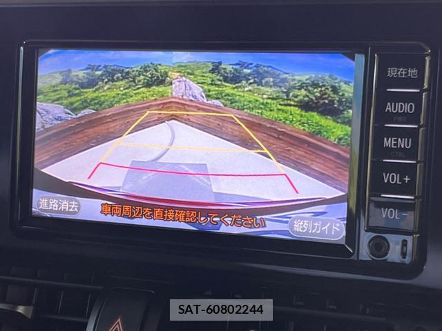 Toyota C-HR 2018-05 8647937-4