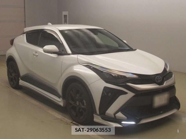 Toyota C-HR 2022-10 8648897-11