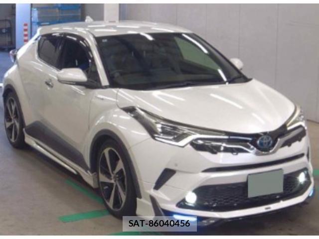 Toyota C-HR 2018-03 8648936-0