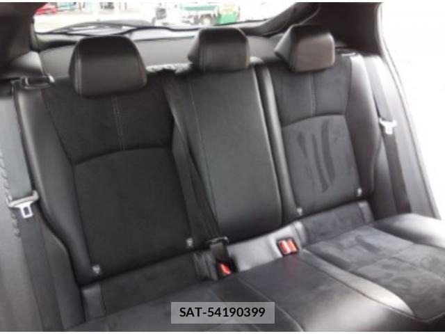 Toyota C-HR 2021-09 8648996-7