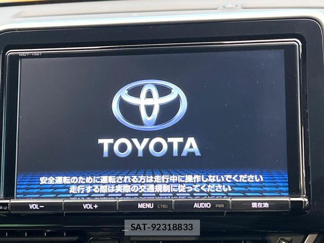 Toyota C-HR 2018-03 8649318-2
