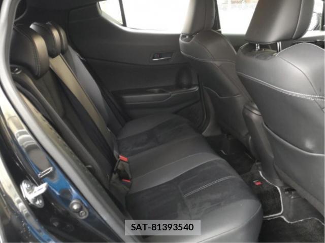 Toyota C-HR 2021-11 8649515-5