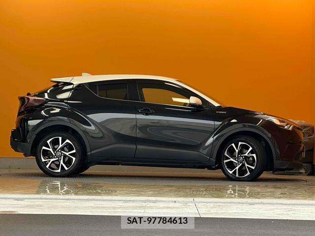 Toyota C-HR 2017-12 8650178-13