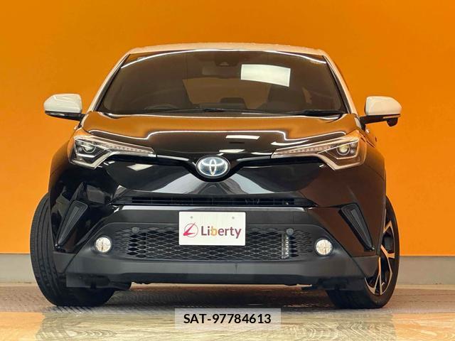 Toyota C-HR 2017-12 8650178-15