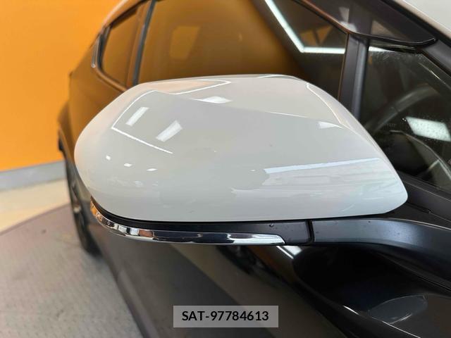Toyota C-HR 2017-12 8650178-16