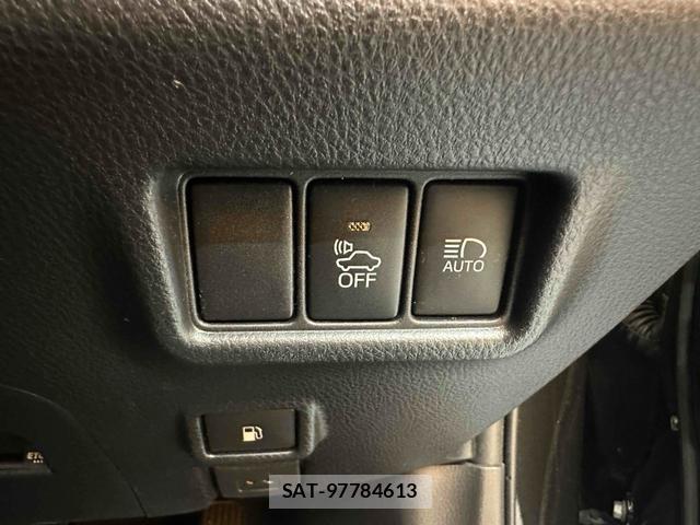 Toyota C-HR 2017-12 8650178-7