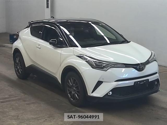 Toyota C-HR 2019-07 8650621-0