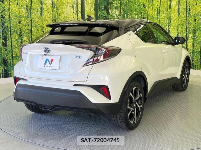 Toyota C-HR 2017-10 8650953-17