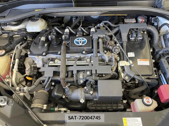 Toyota C-HR 2017-10 8650953-18