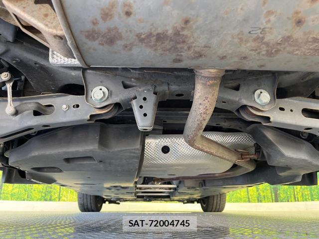 Toyota C-HR 2017-10 8650953-19