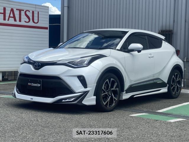 Toyota C-HR 2022-03 8651925-0