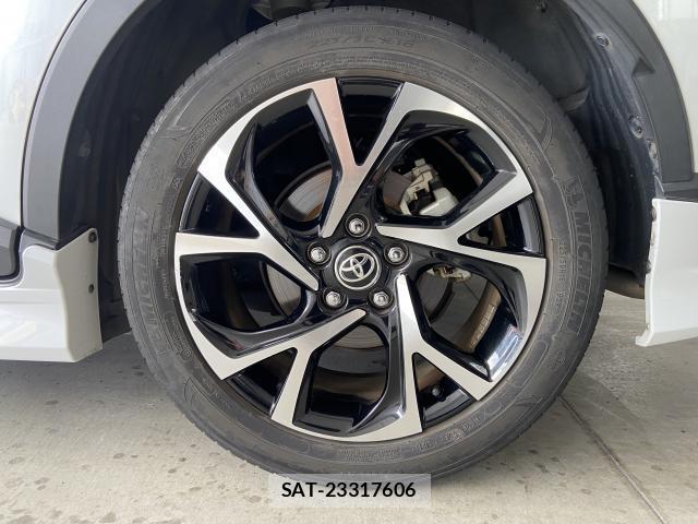 Toyota C-HR 2022-03 8651925-19
