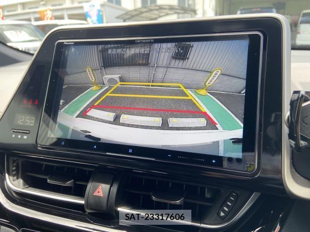 Toyota C-HR 2022-03 8651925-4