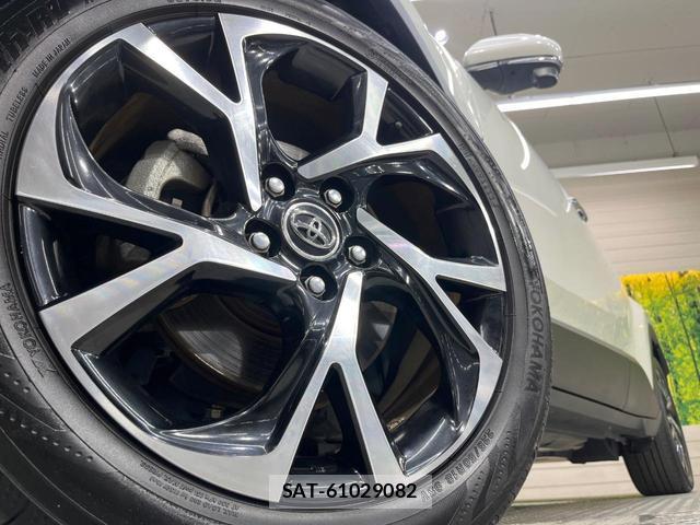 Toyota C-HR 2019-02 8652297-12