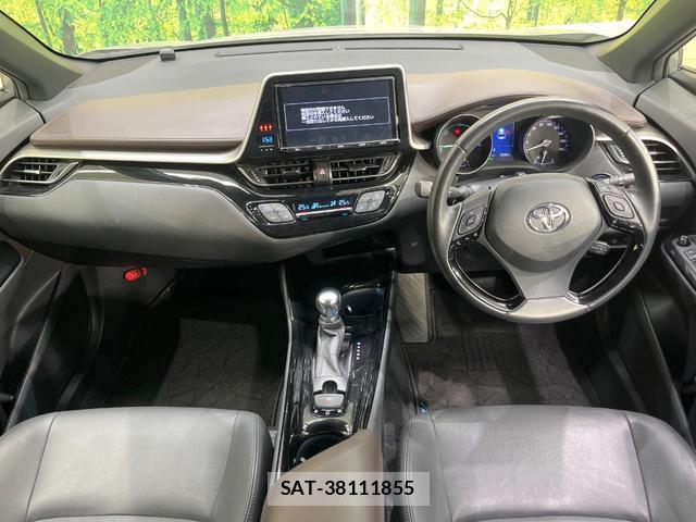 Toyota C-HR 2017-12 8652307-1