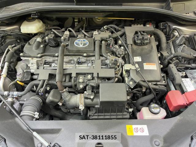 Toyota C-HR 2017-12 8652307-17