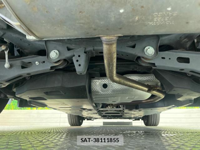 Toyota C-HR 2017-12 8652307-18