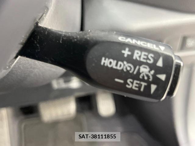 Toyota C-HR 2017-12 8652307-6
