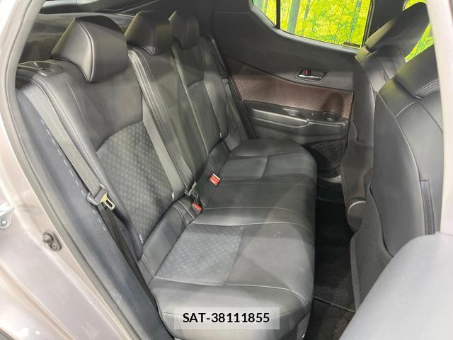 Toyota C-HR 2017-12 8652307-8