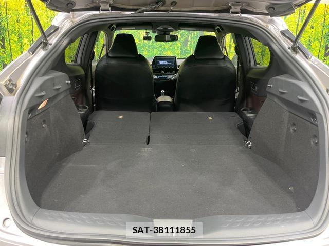 Toyota C-HR 2017-12 8652307-9