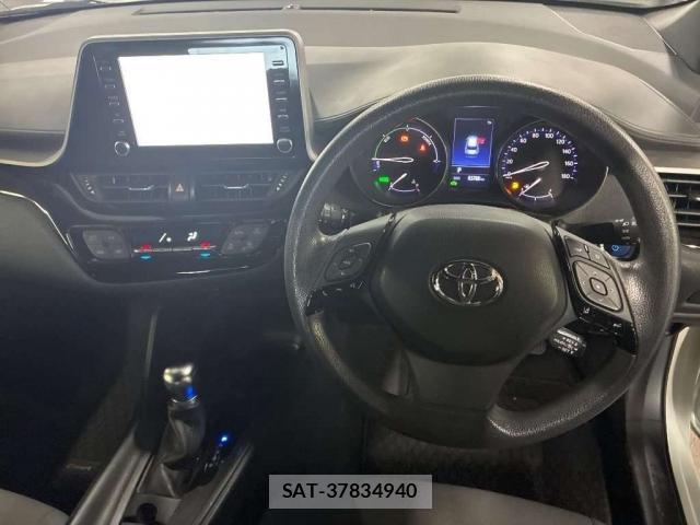 Toyota C-HR 2020-07 8652689-2