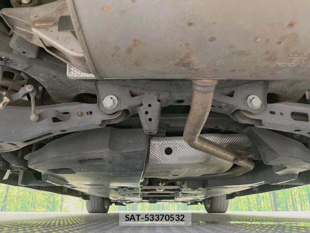Toyota C-HR 2017-10 8652951-18