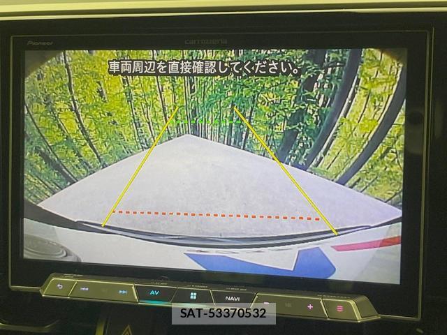 Toyota C-HR 2017-10 8652951-4