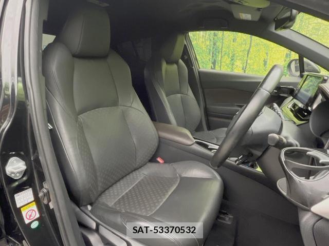 Toyota C-HR 2017-10 8652951-7