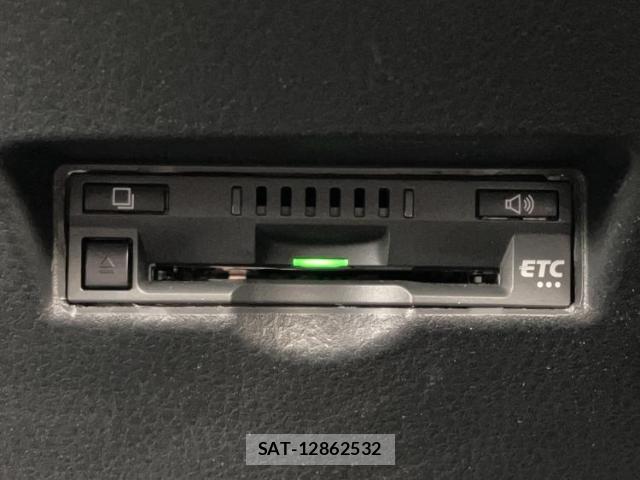 Toyota C-HR 2019-10 8653594-12