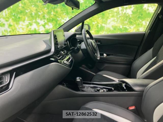 Toyota C-HR 2019-10 8653594-5