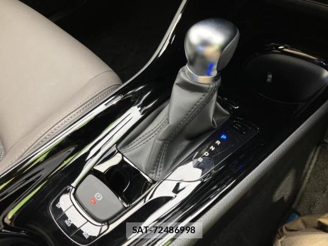 Toyota C-HR 2019-12 8653762-15