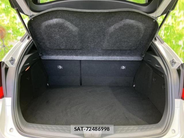 Toyota C-HR 2019-12 8653762-7