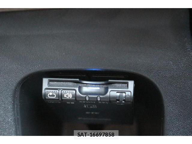 Citroen C4 2017-09 8647790-17