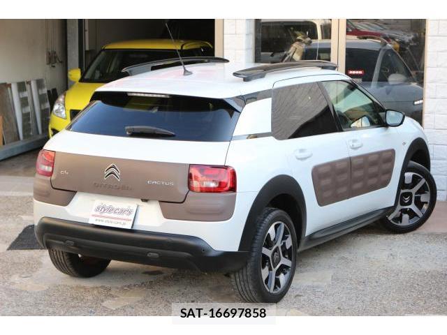 Citroen C4 2017-09 8647790-3