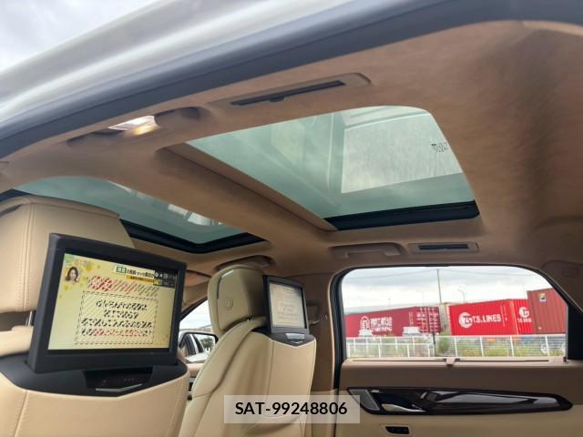 Cadillac CT6 2021-02 8650990-2