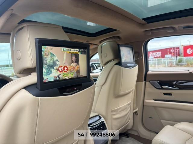 Cadillac CT6 2021-02 8650990-3