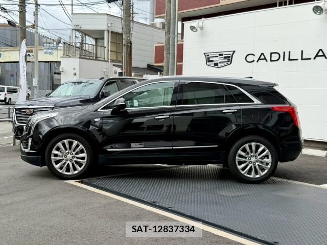 Cadillac XT5 2019-09 8653040-12