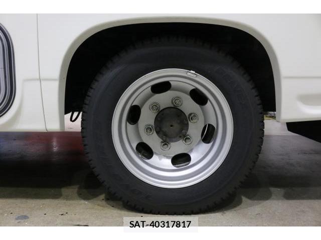 Toyota CAMROAD 2023-04 8652618-19