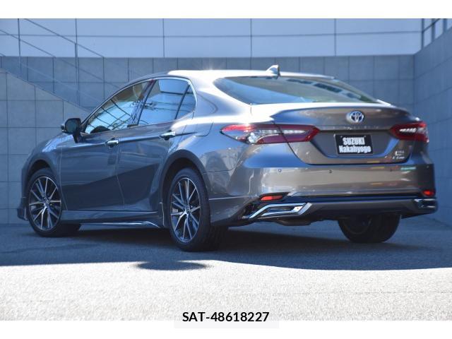 Toyota CAMRY 2023-09 8647454-1