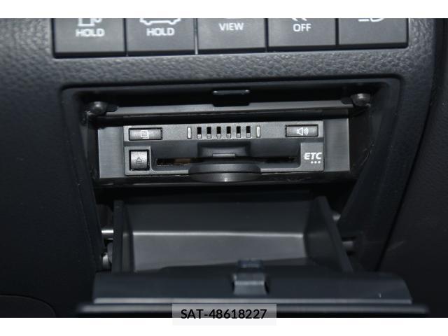 Toyota CAMRY 2023-09 8647454-10